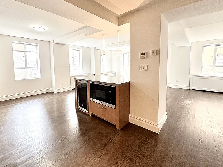752 W End Ave #8C — Photo 8