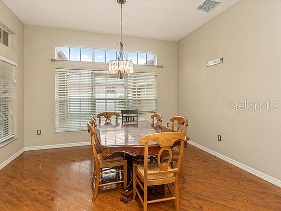 4th image of 688 Cedar Forest Cir