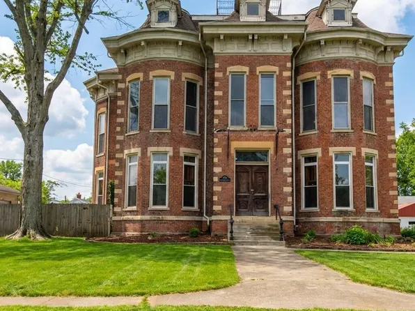 120 S Park Ave, Rensselaer, IN 47978