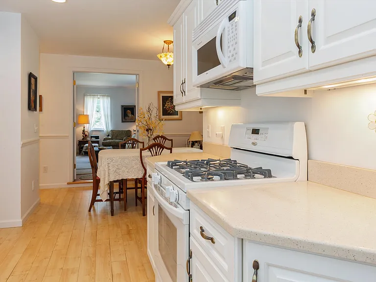 21 Oceanview Rd — Photo 5