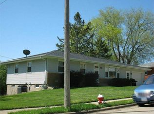 2638 New Haven St, Dubuque, IA 52001