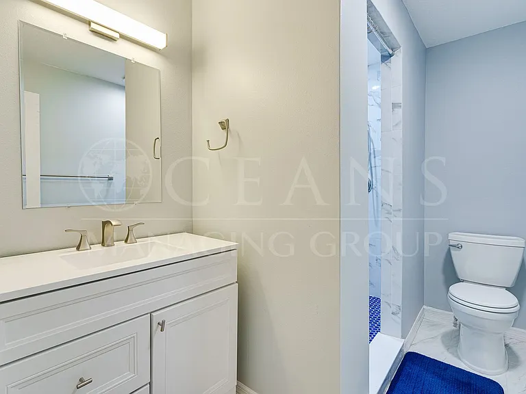 140 Pine St — Photo 23