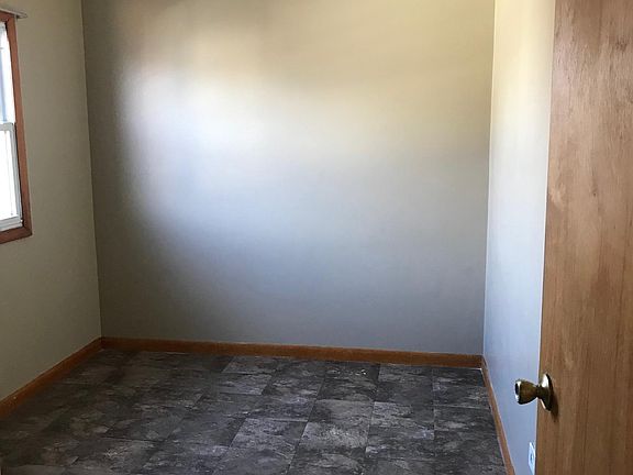 4th image of 2926 N Dawson Ave Floor 3