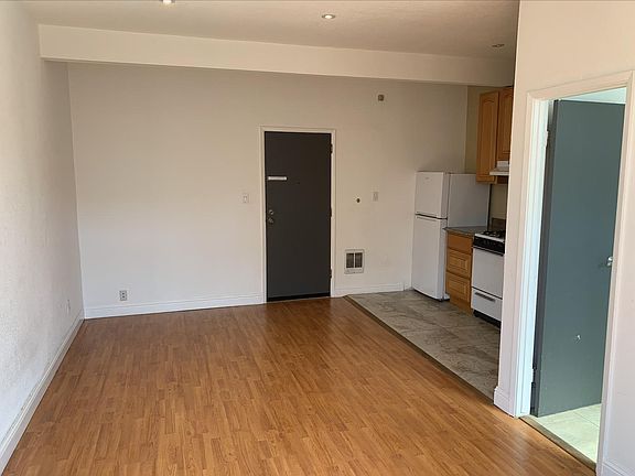 4th image of 389 Guerrero St APT 3