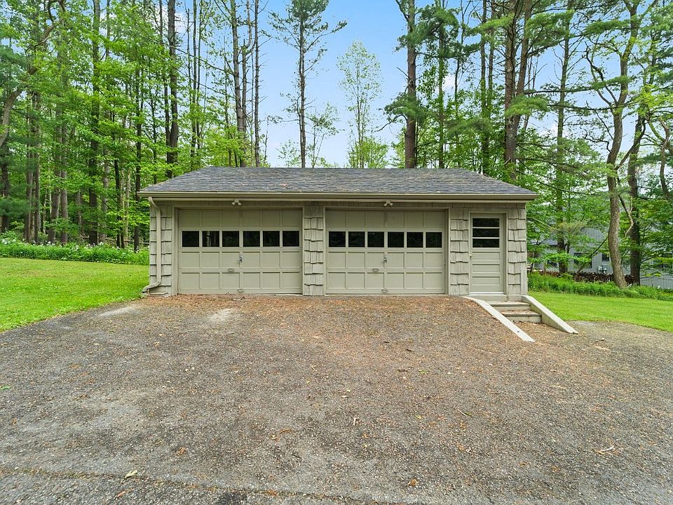 154 N Lake Rd, Brackney, PA 18812 Zillow