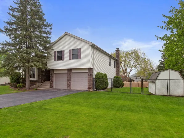 759 Dunmore Ln, Bartlett, IL 60103