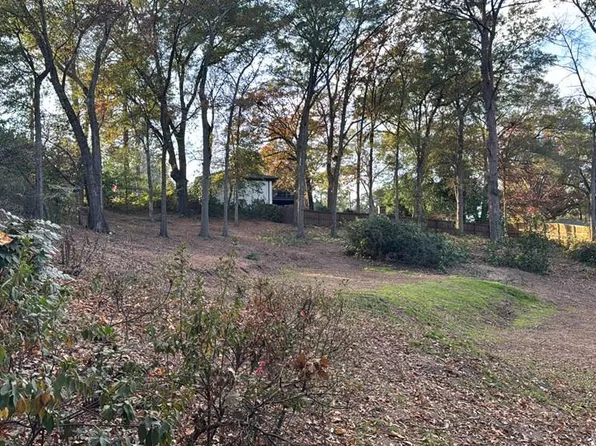 2707 Lookout Dr, Columbus, GA 31906