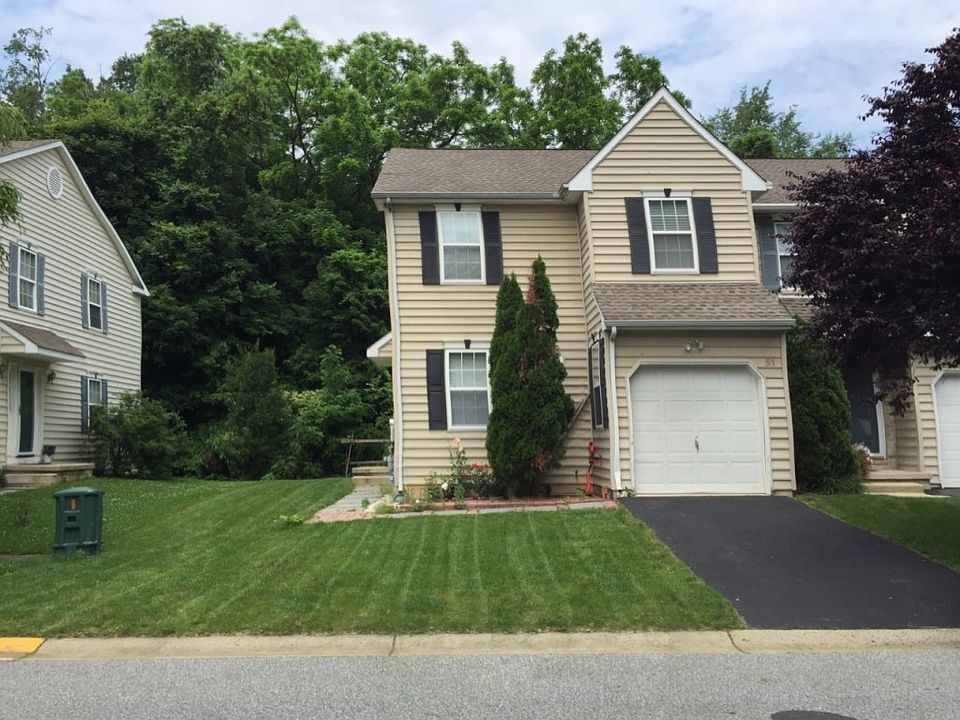 1st image of 51 Brier Ave