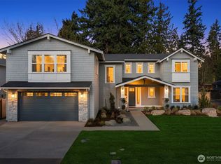 8427 200th Street SW, Edmonds, WA 98026