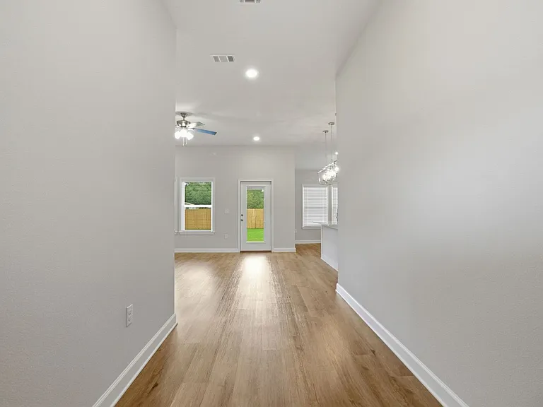 6434 Kylito Cir — Photo 4
