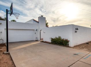 3049 E Clarendon Ave, Phoenix, AZ 85016