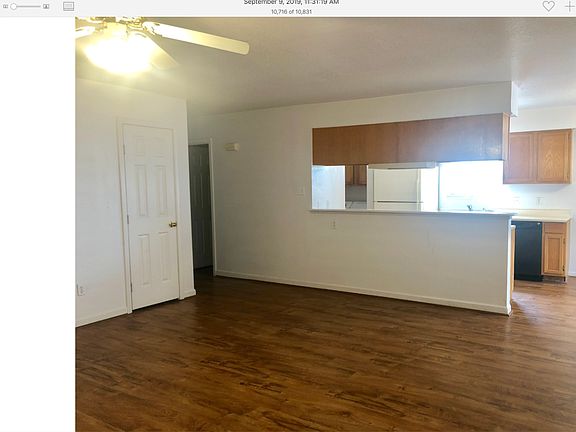 4th image of 212 Rockyreef Cir