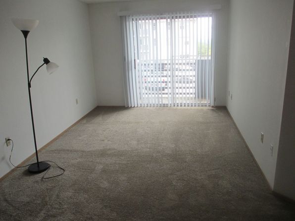 927 Emery Rd APT D201