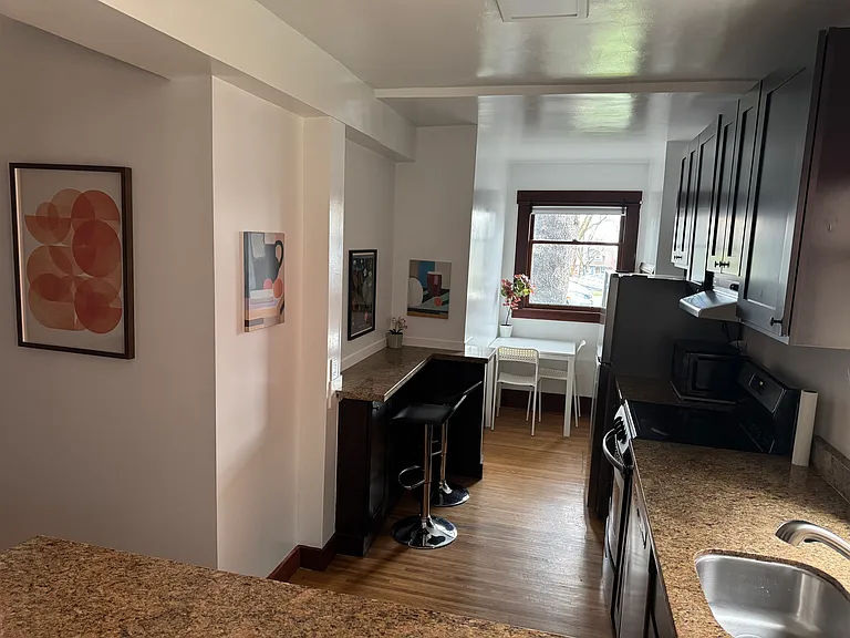 1677 Arch St #3 — Photo 23