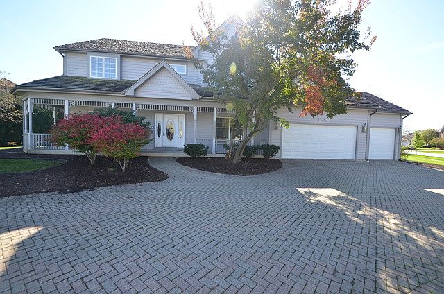 1st image of 1526 Pine Lake Dr