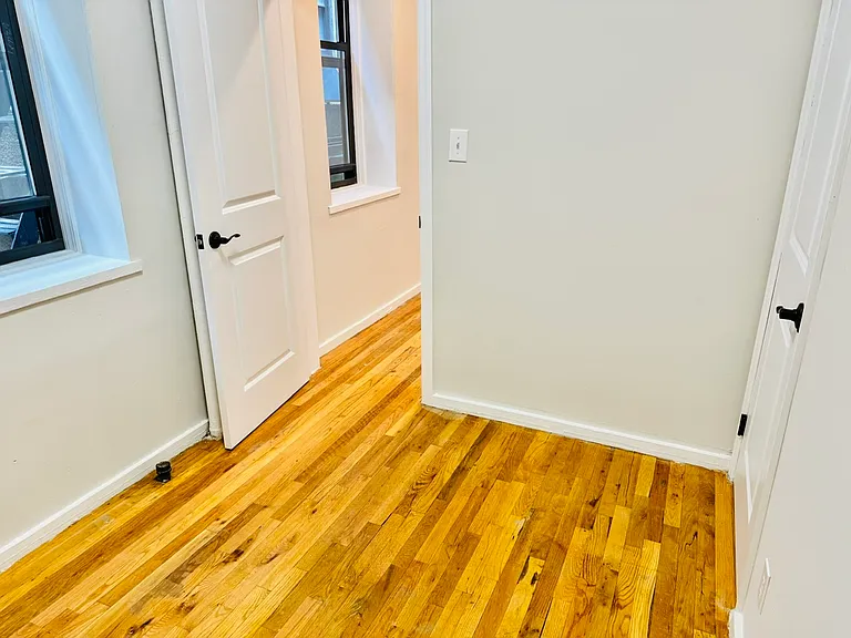 228 W 24th St #1R — Photo 6