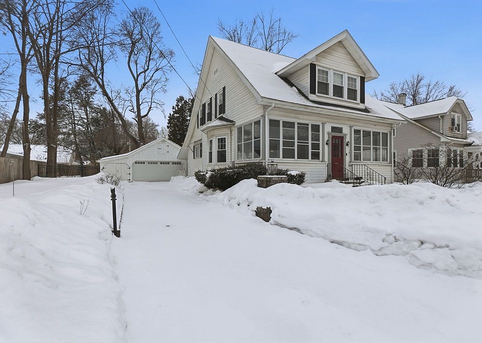 1st image of 141 Lincoln Rd