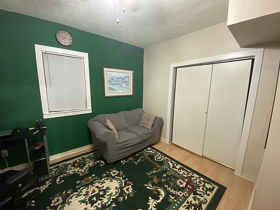 5th image of 707 E Market St #1