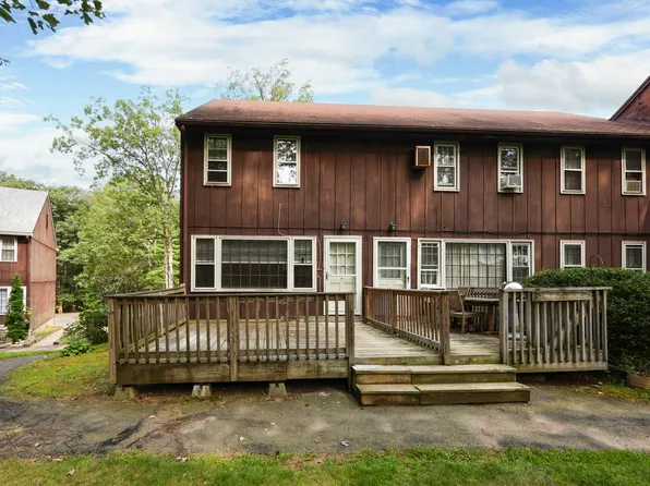 239 Old Farms Road APT 13C, Avon, CT 06001