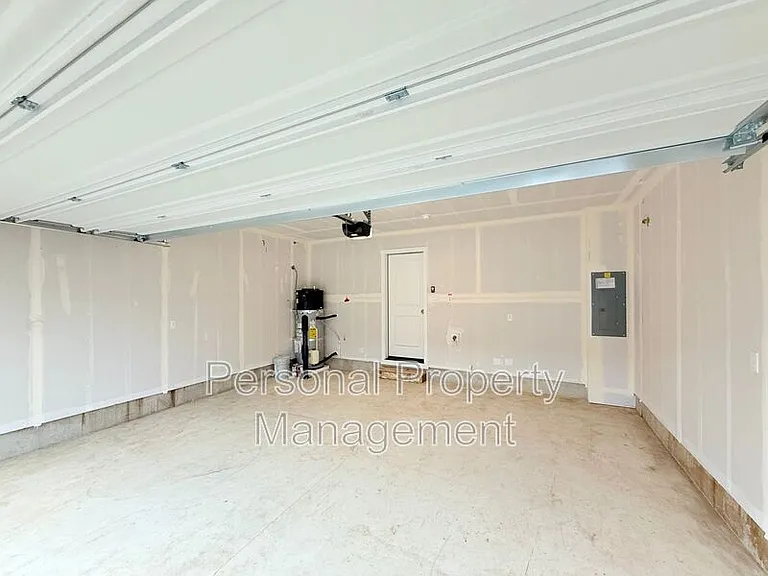 10616 NE 120th Pl — Photo 12