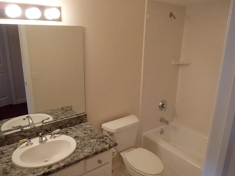 2nd Floor Bathroom