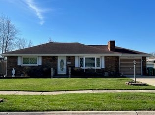 607 Gloria St, Lockport, IL 60441