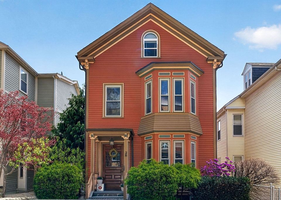 1st image of 26 Custer St #2