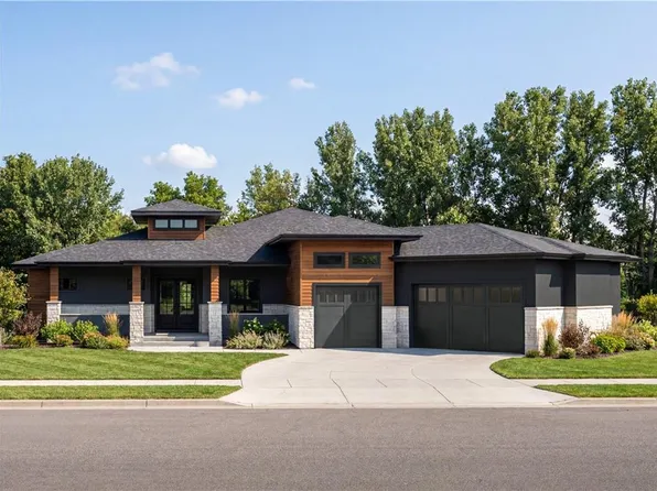 7106 W 185th Ter, Overland Park, KS 66085