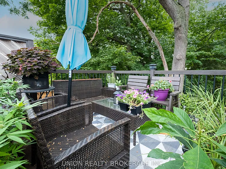 2471 Queen St E #UPPER — Photo 11