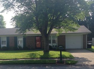 1806 Tennyson Dr, Clarksville, IN 47129