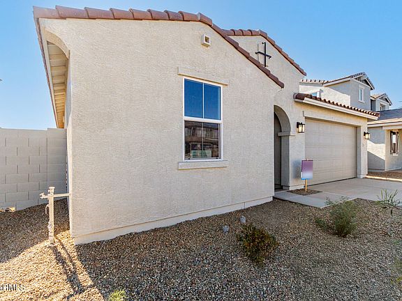 3rd image of 18067 W CAMINO DE ORO --