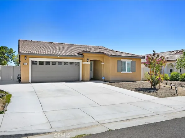 584 Directo Dr, San Jacinto, CA 92583