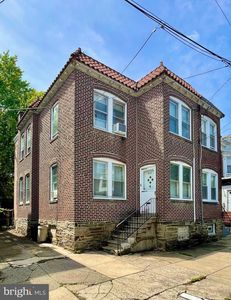 5112 N Warnock St, Philadelphia, PA, 19141