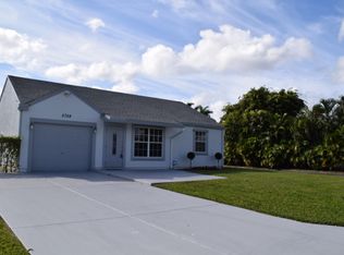 5724 Pebble Brook Ln, Boynton Beach, FL 33472