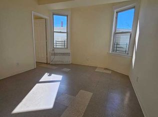 41 Cliff St APT 4L, Yonkers, NY 10701