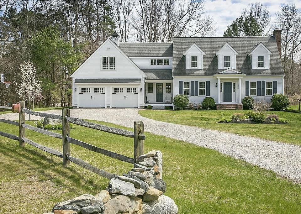 55 Mayflower Rd, Plympton, MA 02367 Zillow