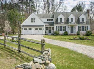 55 Mayflower Rd, Plympton, MA 02367