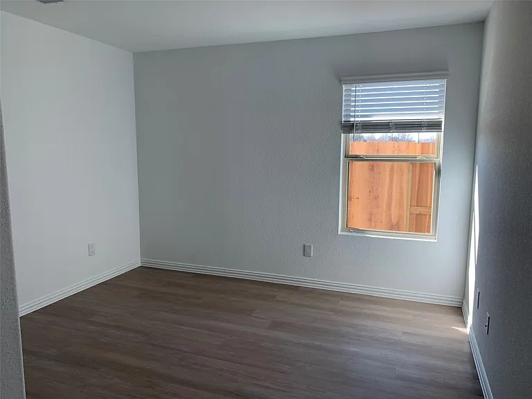 18118 Rockvine Dr — Photo 15