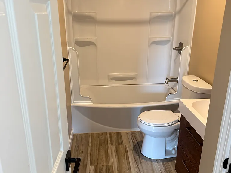 130 James St #2 — Photo 7