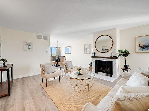 2nd image of 4505 California Ave Unit 507