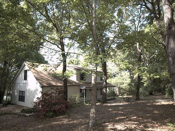 4th image of 118 Thurston Pl