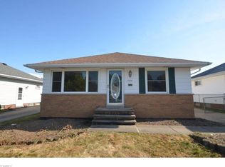 5391 Roland Dr, Garfield Heights, OH 44125