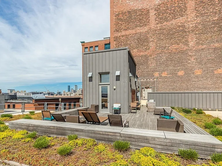 63 Melcher St #301 — Photo 4