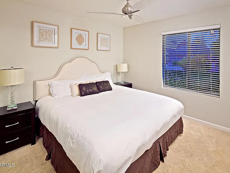 4539 E Karen Dr — Photo 8