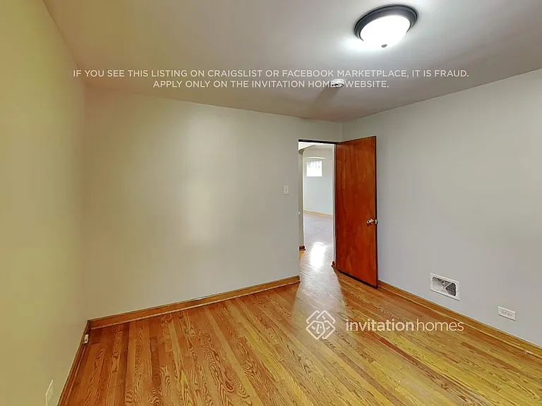 3542 Wesley Ave — Photo 15