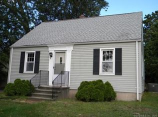 5 Stonecrest Dr, Bristol, CT 06010