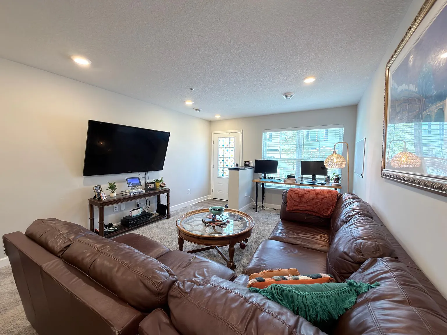 3 bed, 2.5 bath, 1782 sqft, $2,495 — Photo 4