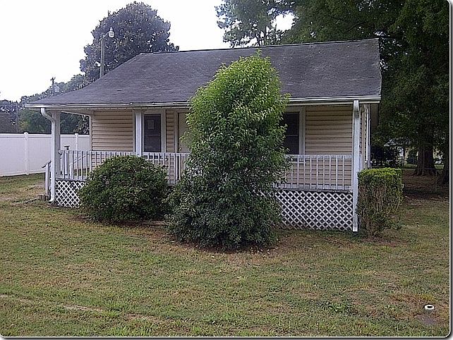 1st image of 917 Noles Dr