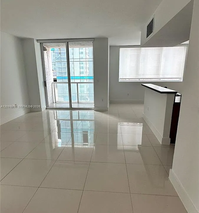 244 Biscayne Blvd #1608