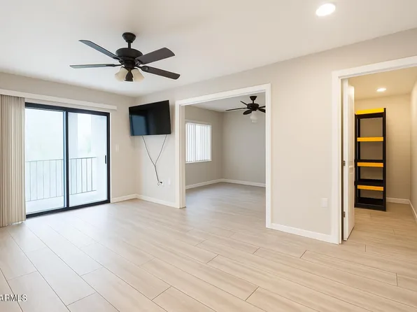 3033 E DEVONSHIRE Avenue #1009, Phoenix, AZ 85016